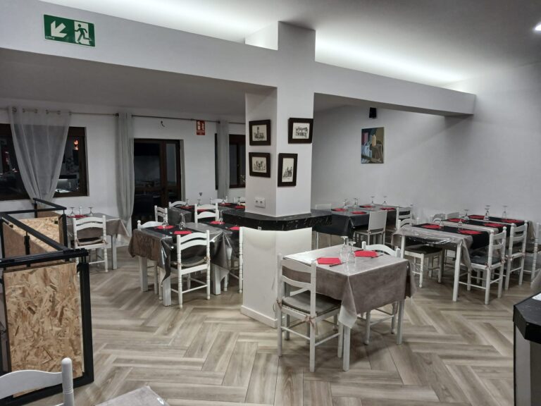 Cafe/Bar/Restaurante Cerezo 20 Restaurante Cerezo 14 768x576