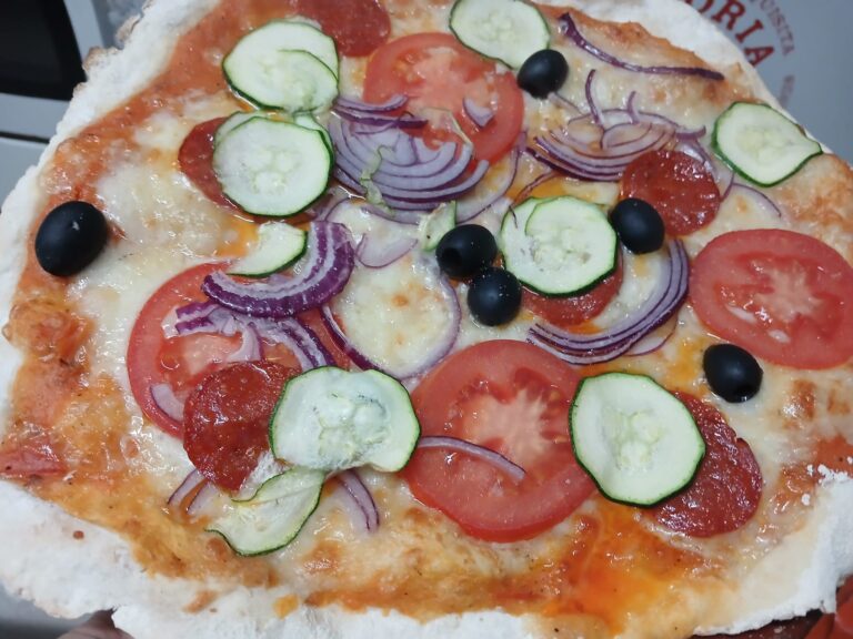 Cafe/Bar/Restaurante Cerezo 6 pizza2 768x576