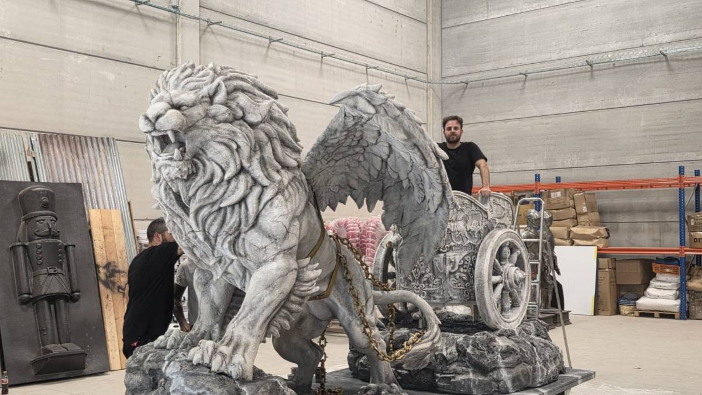 Un codoserano detrás de La Velada del Año VI: el escultor David Carballo pone su arte en La Cartuja